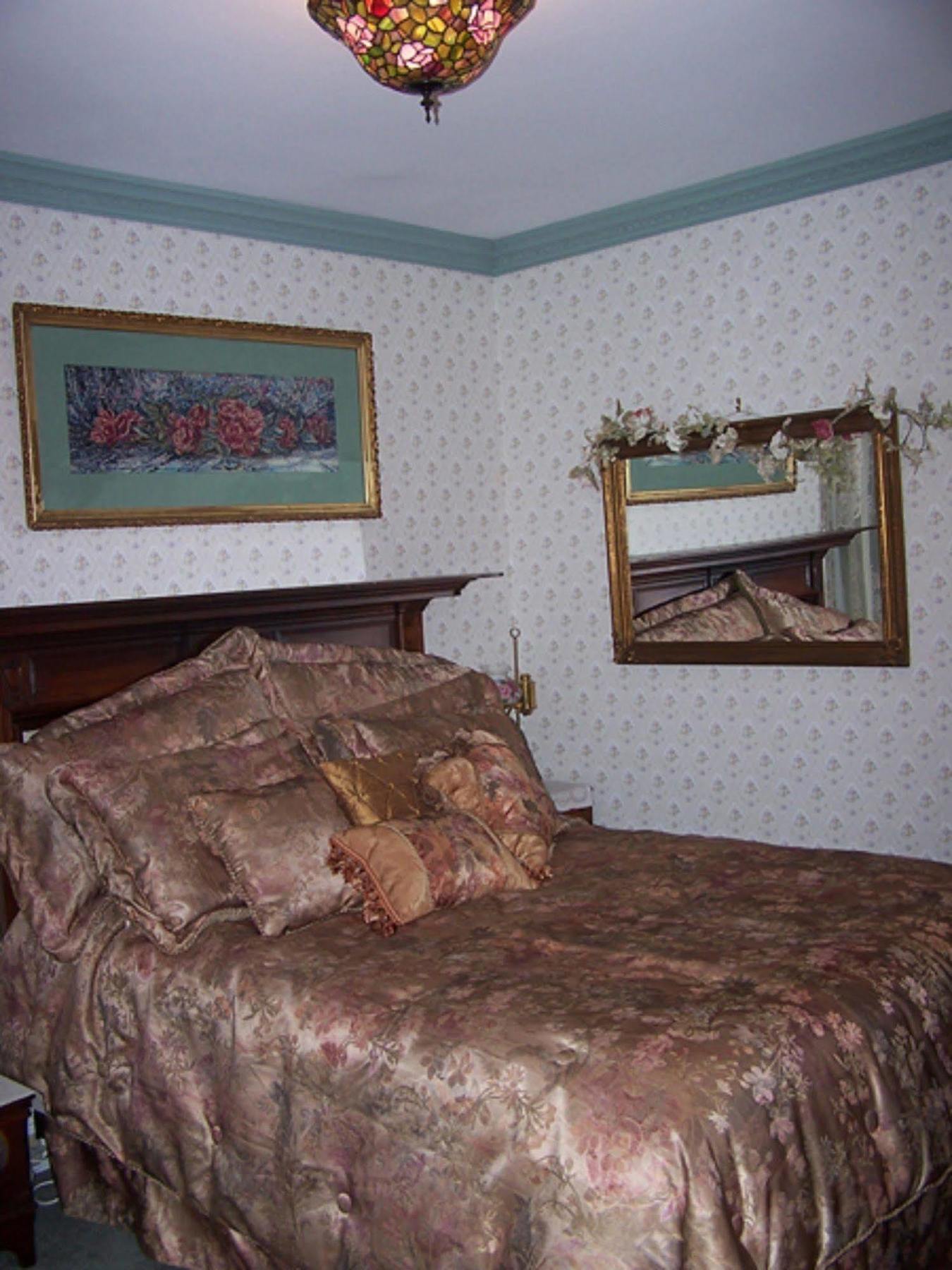 Bellinger Rose Bed & Breakfast Herkimer Exterior foto